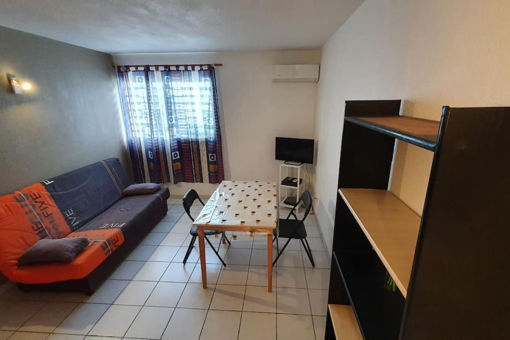 972D6 - Kaymit - Studio 20M2 Шелшер Екстериор снимка